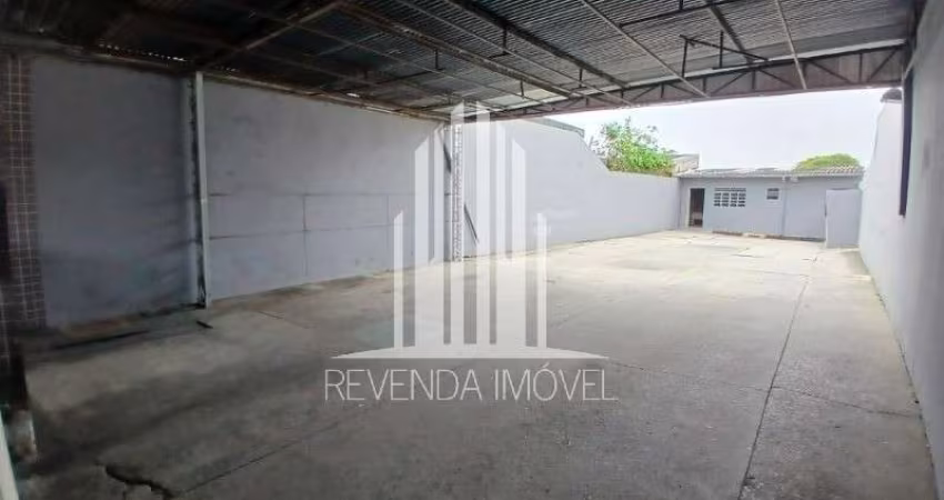 Aluguel de Casa Comercial de 300m² na Campininha, São Paulo-SP: A Oportunidade que Você Procurava!
