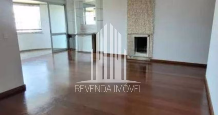Apartamento no Morumbi de 4 Quartos com 2 Vagas - 189m² à Venda.