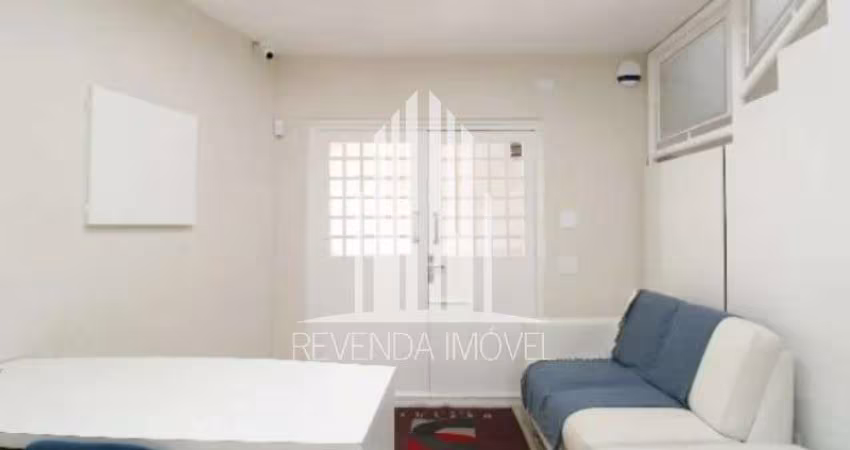 Excelente Casa Comercial à Venda em Santana - São Paulo-SP: 4 Salas, 3 Banheiros, 4 Vagas de Garagem!