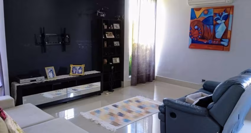 Luxuosa Casa em Barueri - Residencial Morada dos Lagos