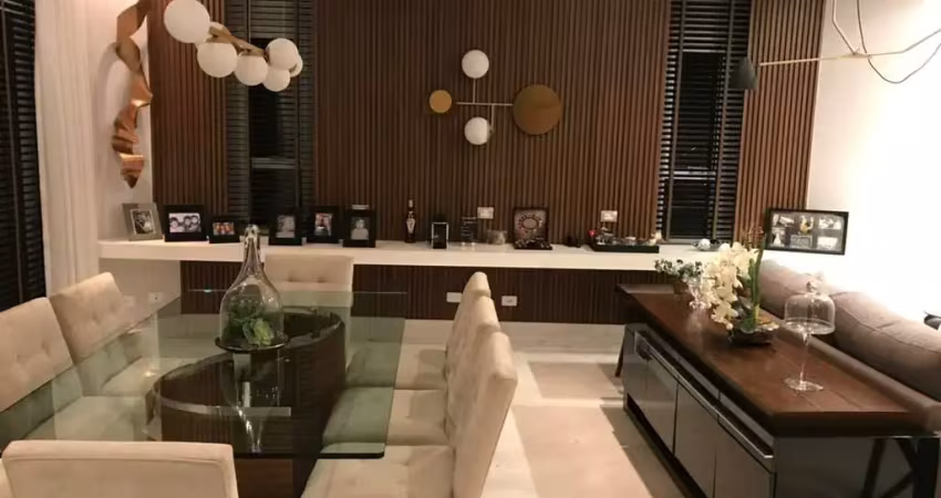 Casa à Venda em Condomínio | 3 Dormitórios, 3 Suítes, 3 Vagas | Aldeia da Serra - Santana de Parnaíba/SP