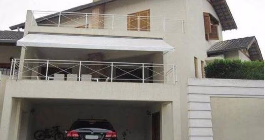 Casa Condomínio Nova Higienópolis com 4 Suítes com closet e 4 vagas de garagem