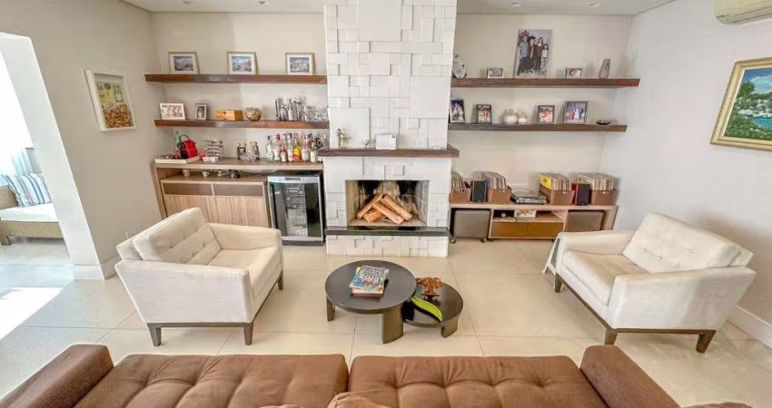 Casa em Condomínio à Venda em Alphaville Residencial Um, Barueri