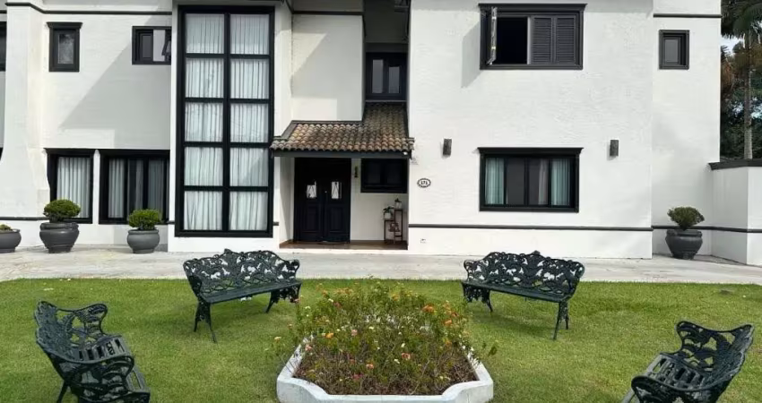 Casa em condomínio à venda