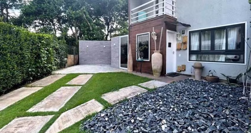 Casa em condomínio para venda em Cotia
