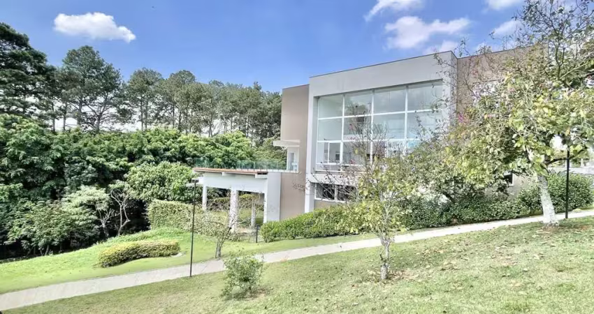 Casa em Condomínio  - Jardim do Golf 1