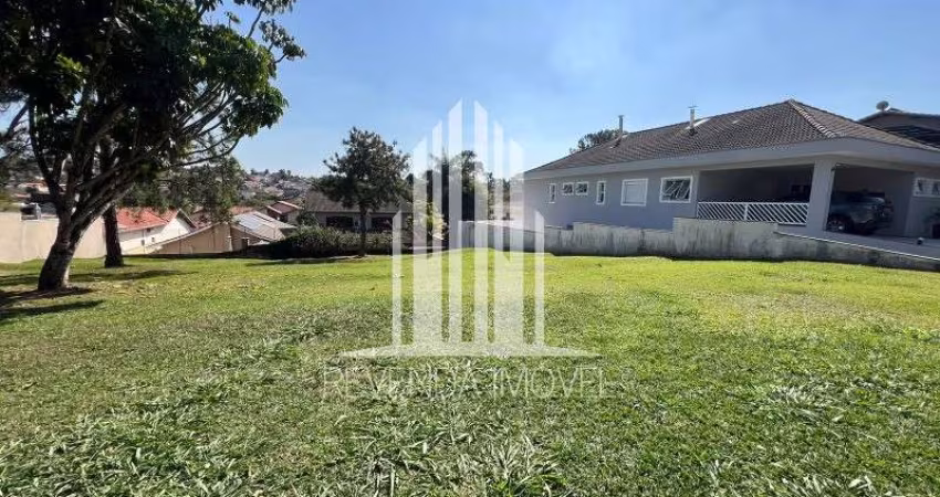 Terreno em Condomínio à Venda em Santana de Parnaíba-SP, Bairro Residencial Nove - 420m² de Área