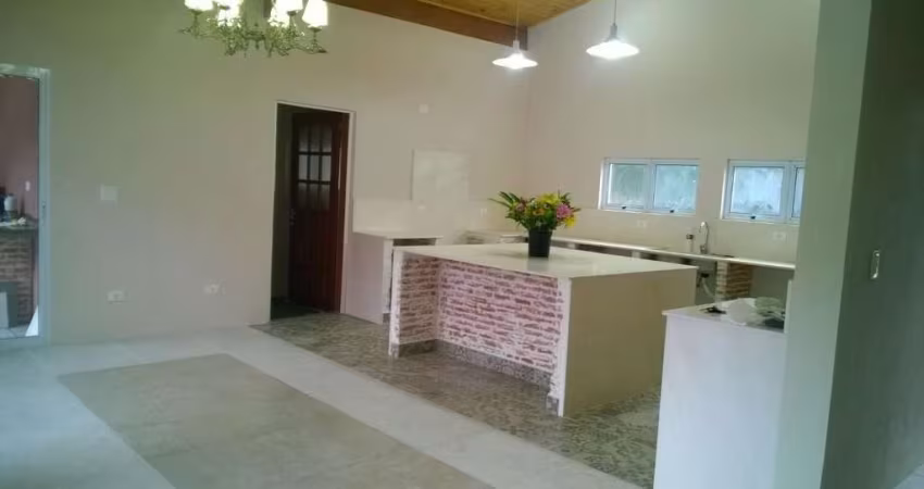Casa Terrea 3 quartos/ 2 suítes/  Granja Viana