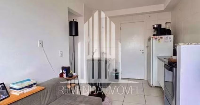 Apartamento de 33m² com 2 Quartos à Venda no Campo Limpo