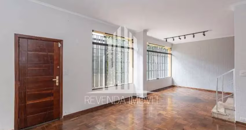Casa à Venda, Brooklin, São Paulo/SP, Com 2 quartos e 4 vagas!