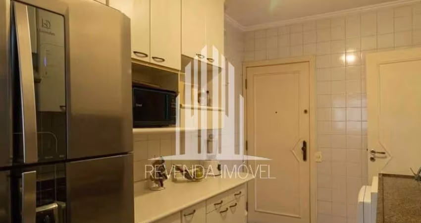 Apartamento para locação na Barra Funda, São Paulo-SP: 3 quartos, 1 suíte, 3 banheiros, 2 vagas de garagem, 96m². Venha conferir!