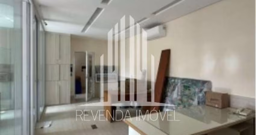 Sala comercial de 95m² à venda em São Paulo, Alto de Pinheiros: Edifício Arruda Botelho, 1 sala, 1 banheiro e 5 vagas de garagem.