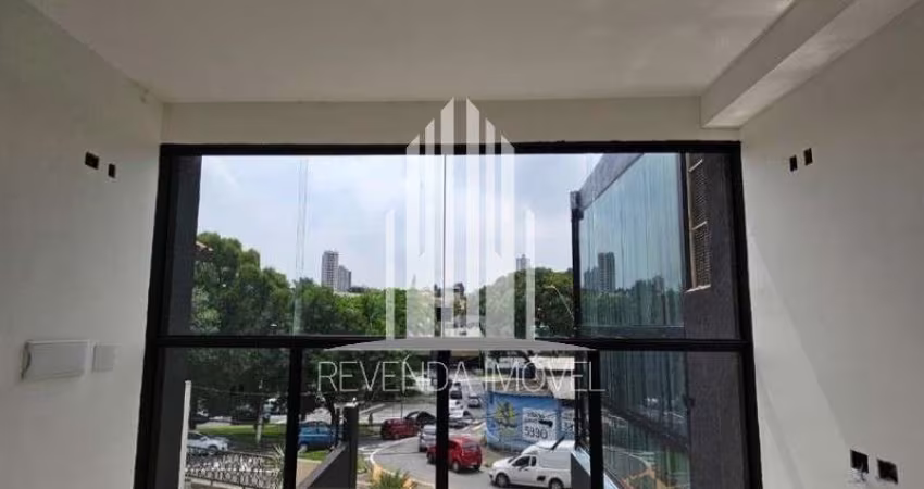 Salão Comercial à Venda em Santo André-SP, Bairro Jardim: Sala, 2 Banheiros e 105,00m² de Área. Venha Conferir!