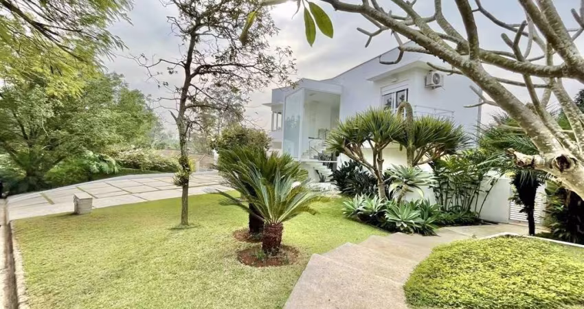 Casa moderna impecável, piscina, gourmet!