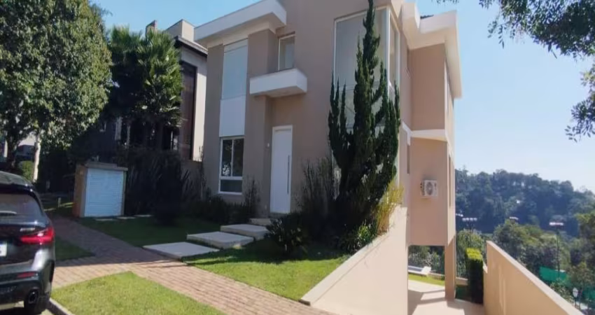 Casa de Condomínio com 4 Quartos e 6 banheiros à Venda, 504 m²