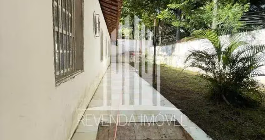 Casa à Venda em São Paulo-SP - Boaçava  4 Quartos, 2 Suítes, 6 Vagas, 400m².