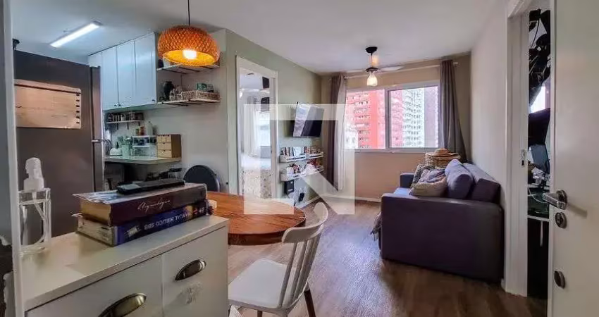 Apartamento com 2 quartos à venda na Liberdade, São Paulo 