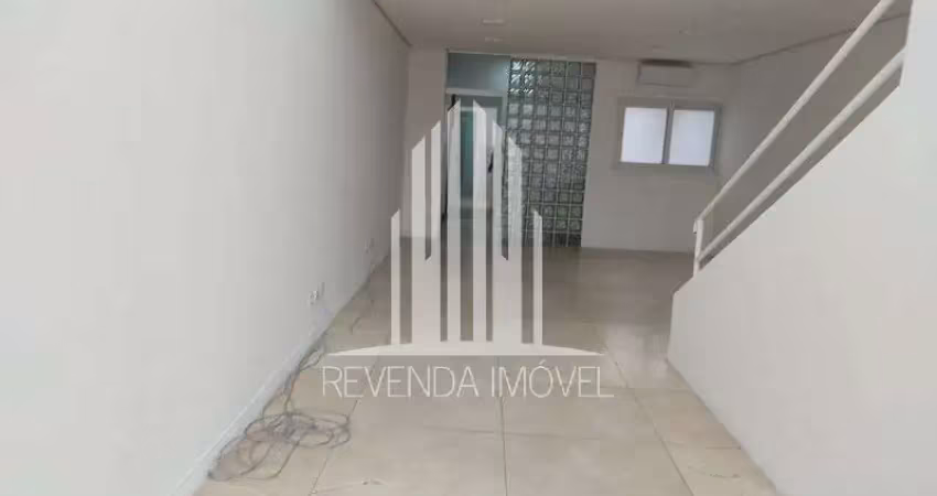 Casa de luxo para locação em pinheiros, são paulo-sp: 3 quartos, 3 suítes, 2 salas, 4 banheiros, 250m² de área.