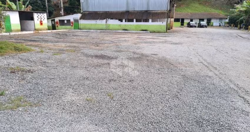 Alugo Terreno 4030m² no Parque Laguna Taboão da Serra SP