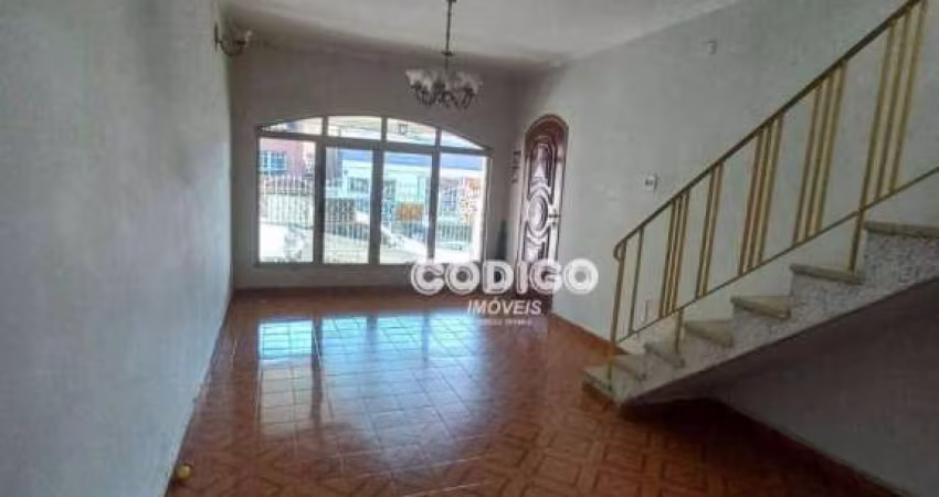 Sobrado com 3 dormitórios para alugar, 234 m² por R$ 4.750,00/mês - Jardim Maia - Guarulhos/SP