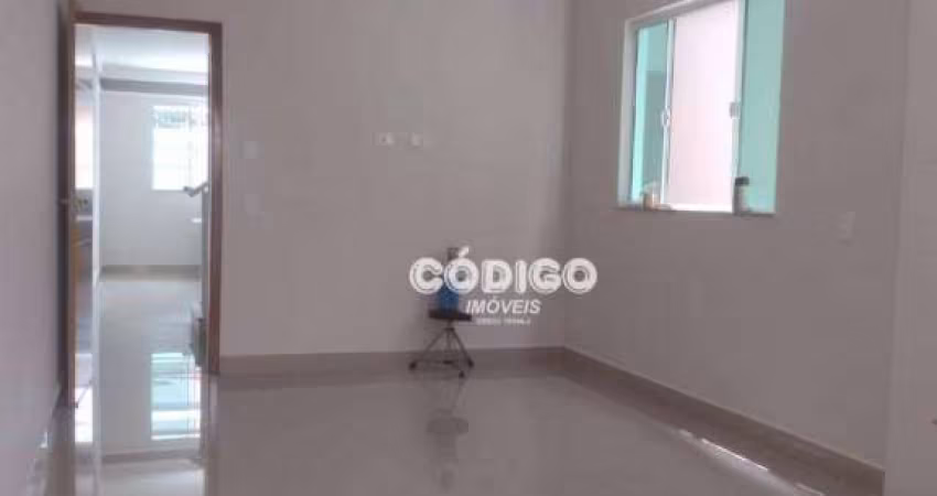 Sobrado com 3 dormitórios à venda, 180 m² por R$ 850.000,00 - Gopoúva - Guarulhos/SP