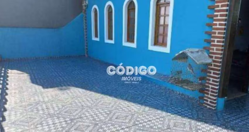 Casa assobradada com 3 dormitórios para alugar, 183 m² por R$ 3.350/mês - Parque Continental II - Guarulhos/SP
