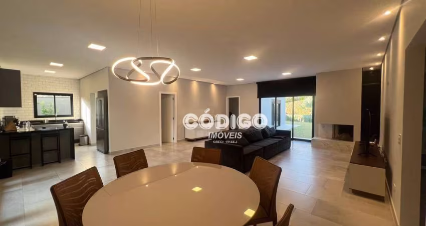 Chácara com 4 dormitórios à venda, 2000 m² por R$ 1.950.000,00 - Freguesia da Escada - Guararema/SP