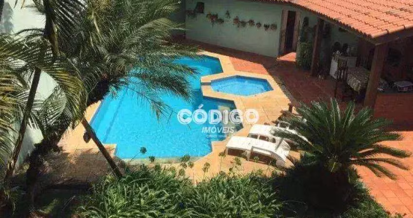 Sobrado com 3 dormitórios para alugar, 500 m² por R$ 12.600/mês - Vila Rosália - Guarulhos/SP