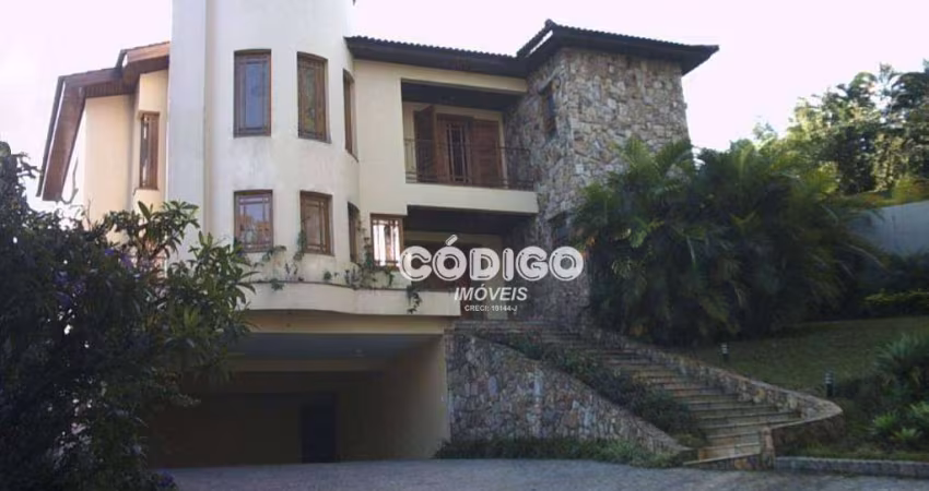 Sobrado alto padrão no Condomínio Portal dos Gramados, são 6 suítes, 6 vagas, 750 m² de área construída por R$ 4.000.000 - Guarulhos/SP