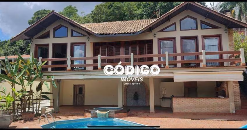 Sobrado com 4 dormitórios à venda, 500 m² por R$ 1.910.000 - Arujazinho II - Arujá/SP