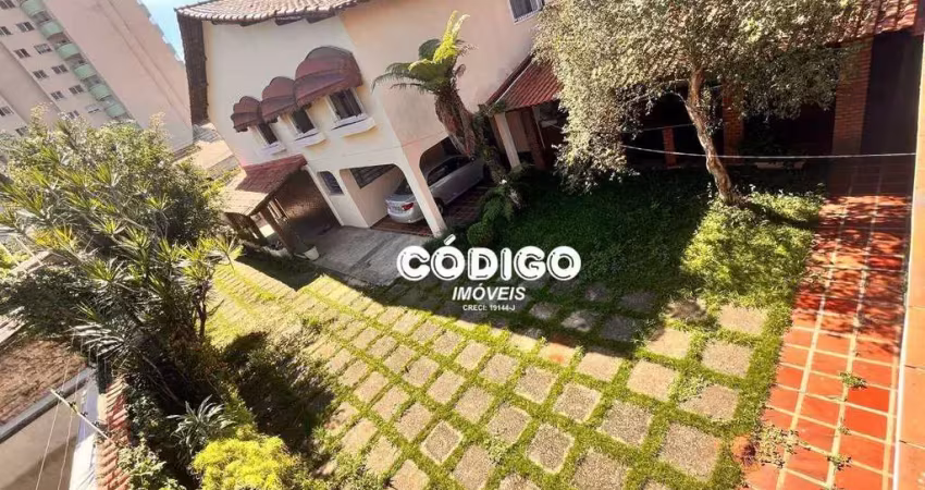 Sobrado à venda, em  localização privilegiada,  4 dormitórios, sendo 1 suíte, 442 m² de a.c., por R$ 1.800.000 - Vila Augusta - Guarulhos/SP