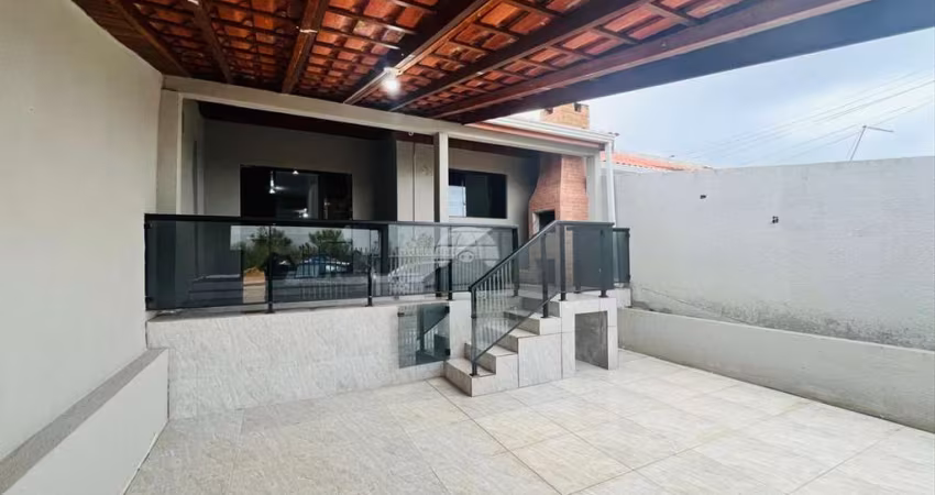 Casa com 2 quartos para alugar na Rua Titiki, 158, Eucaliptos, Fazenda Rio Grande