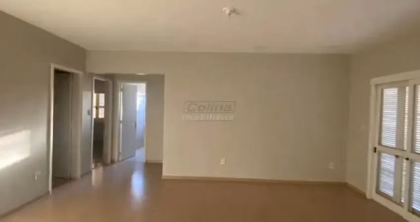Amplo apartamento na buarque de macedo! faça tudo do seu dia-a-dia à pé.