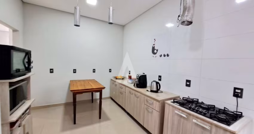 Casa com 3 quartos à venda na Eugenio Kruger, --, Glória, Joinville