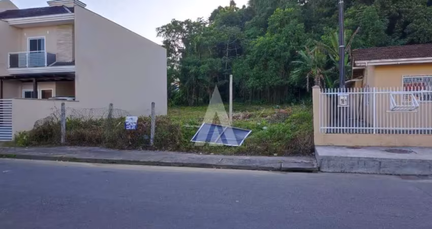 Terreno à venda na Rua das Violetas, --, Boa Vista, Joinville