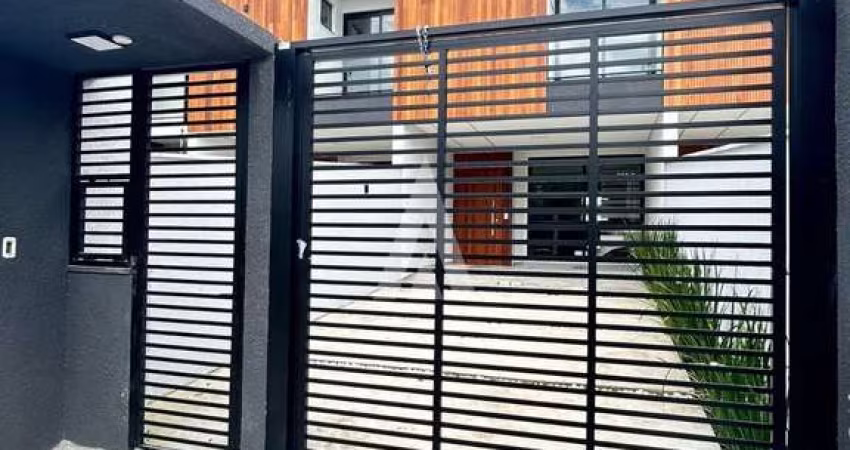 Casa com 3 quartos à venda na Rua Presidente Kennedy, --, Iririú, Joinville