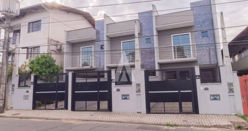 Casa com 3 quartos à venda na Rua Presidente Arthur Bernardes, --, Floresta, Joinville