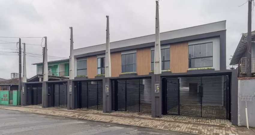 Casa com 3 quartos à venda na Rua Eleotério Maia, --, Guanabara, Joinville