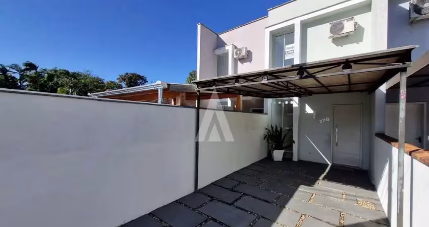 Casa com 2 quartos à venda na Servidão Rúbens Jeller, --, Santa Catarina, Joinville