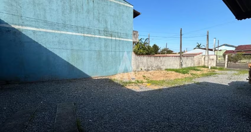 Terreno à venda na Altino da Silva, --, Espinheiros, Joinville