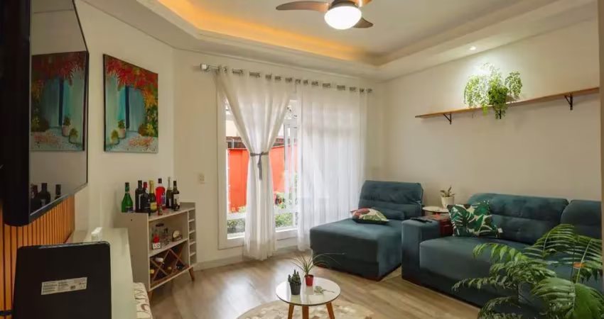 Casa com 3 quartos à venda na Rua Paulo Berner, --, Santo Antônio, Joinville