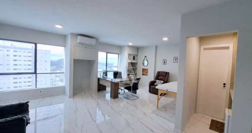Sala comercial à venda na Rua Abdon Batista, --, Centro, Joinville