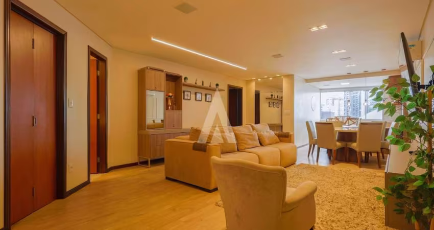 Apartamento com 3 quartos à venda na Rua Senador Felipe Schmidt, --, Centro, Joinville