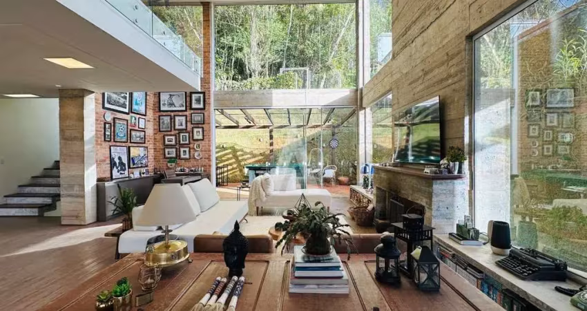 Casa com 3 quartos à venda na Vitória-régia, --, São Marcos, Joinville