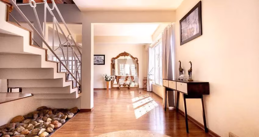 Casa com 3 quartos à venda na Rua Tobias Barreto, --, Floresta, Joinville