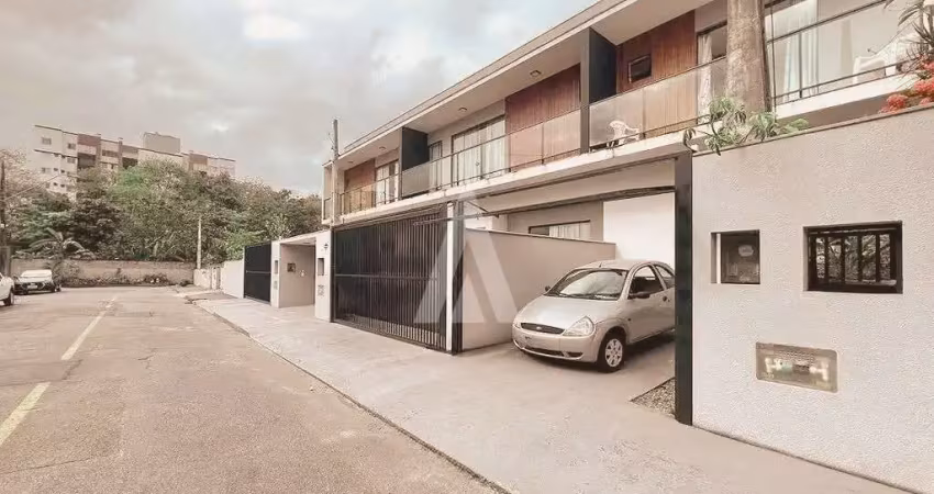 Casa com 2 quartos à venda na Rua Arthur Quandt, --, Saguaçu, Joinville