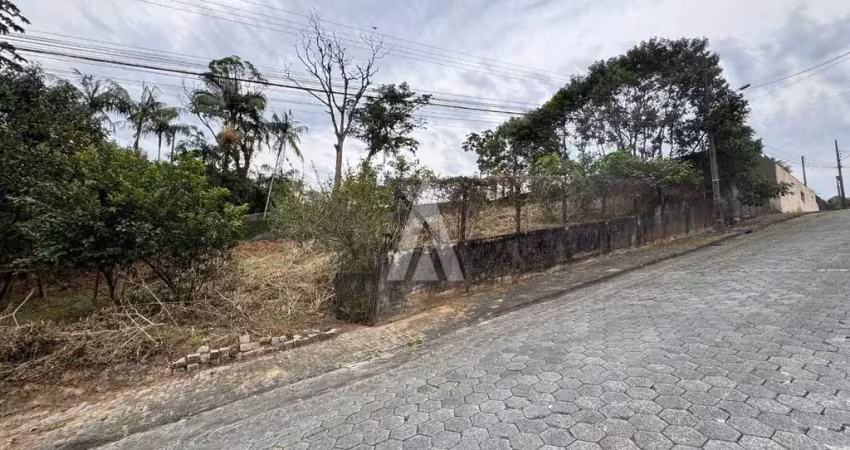 Terreno à venda na Rua Augusto Kluver, --, Floresta, Joinville