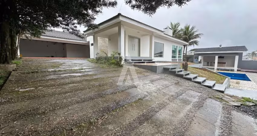 Casa com 2 quartos à venda na Rua Simão Kruger, --, Floresta, Joinville