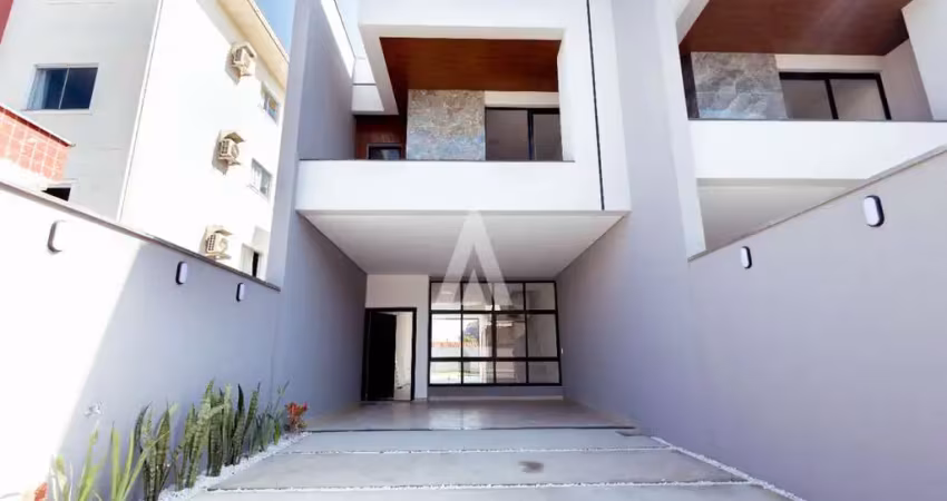 Casa com 3 quartos à venda na Rua Alexandre Humbold, --, Santo Antônio, Joinville