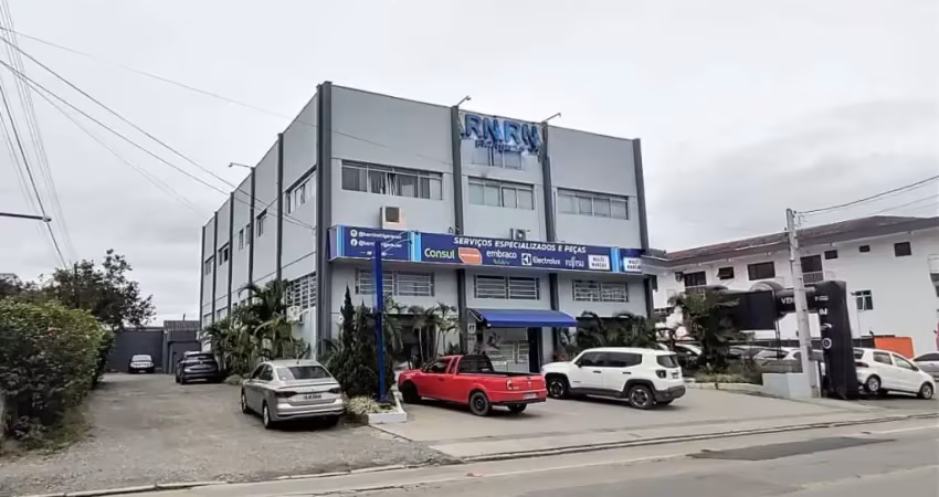 Barracão / Galpão / Depósito à venda na Rua São Paulo, --, Floresta, Joinville